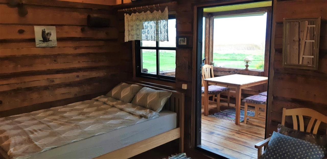 Saulepa Cottage Екстериор снимка
